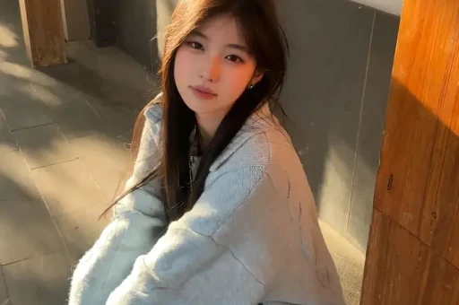 吃相太丑！出轨卖假狂赚百万伊能静遭央视曝光秦昊也救不了她